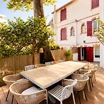 Pacis Renovee - Face -15 Pers - 5 Avec Sdb -terrasse & Bbq Sous Les Pins Villa *