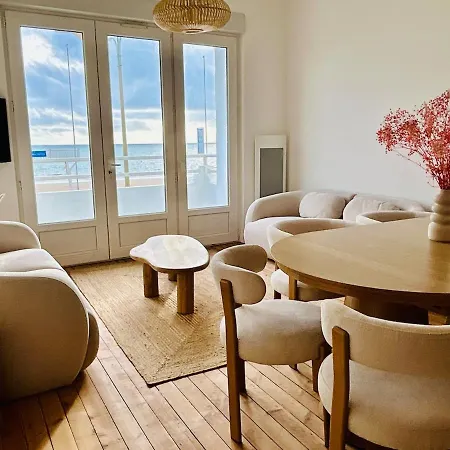 Pacis Renovee - Face Hyper Centre -15 Pers - 5 Avec Sdb -terrasse & Bbq Sous Les Pins Villa