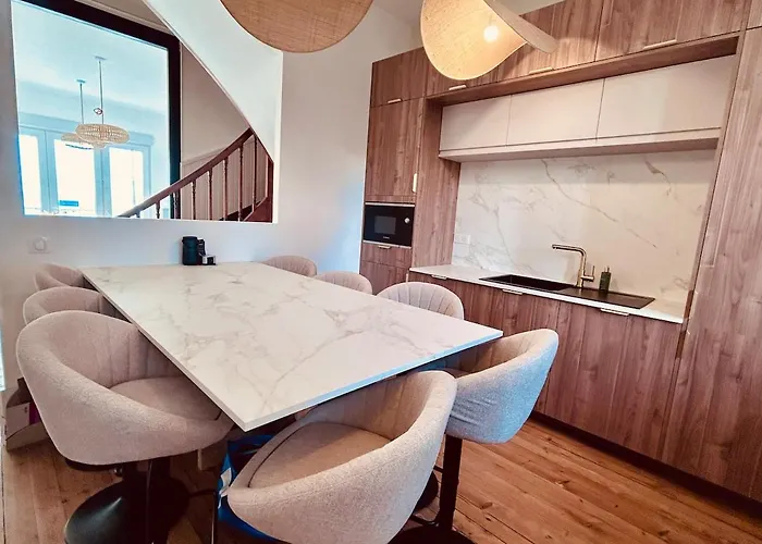 Villa Pacis - Face Mer La Baule -15 Pers - 6 Suites Avec Sdb -Terrasse & Bbq Sous Les Pins Villa