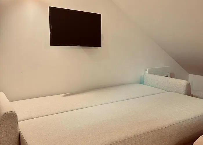 Villa Villa Pacis - Face Mer La Baule -15 Pers - 6 Suites Avec Sdb -Terrasse & Bbq Sous Les Pins La Baule